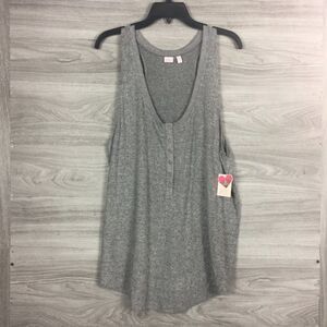 Make + Model Gray Button Tank Top size XXL